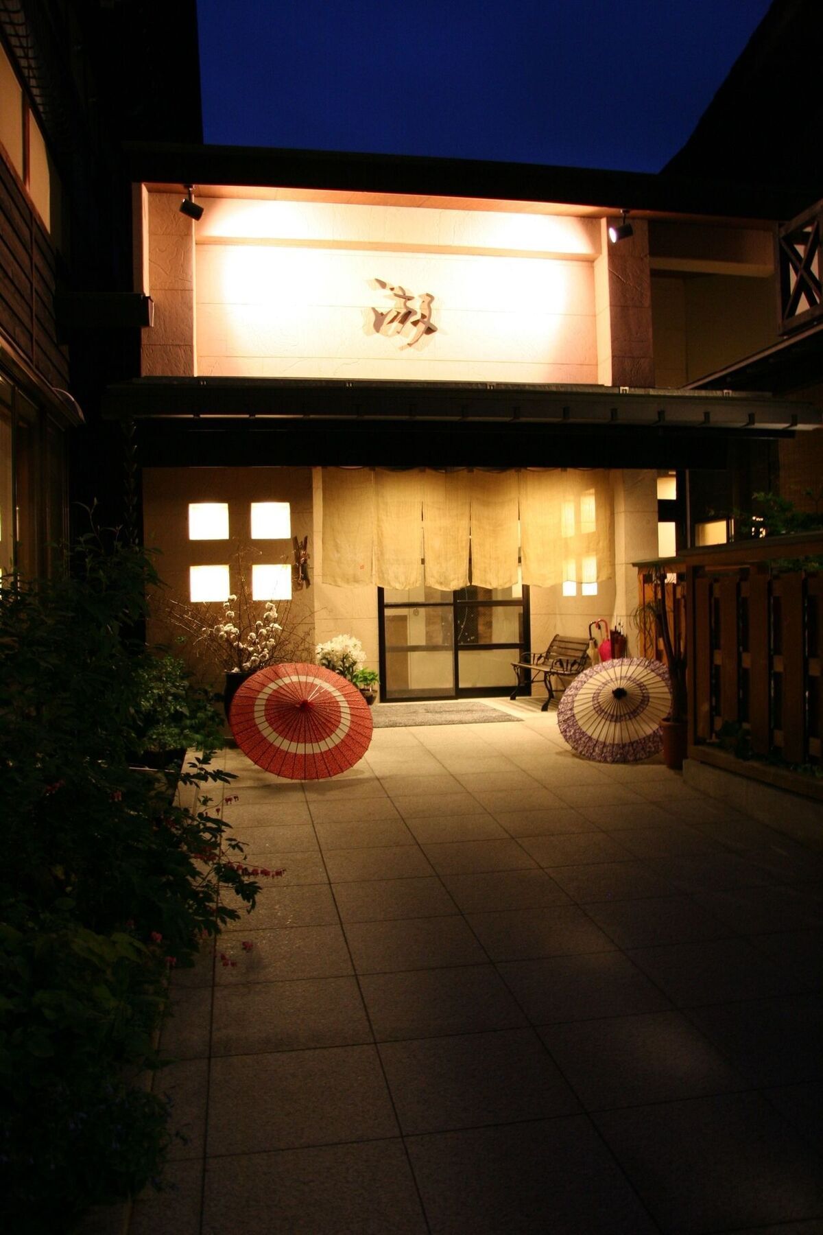 Ryokan Kutsuroginoya Yuu Takayama  Exterior photo